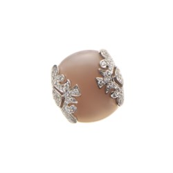 18kt white gold, pink chalcedony and diamond ring