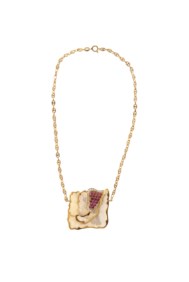 18kt yellow gold, mother-of-pearl, ruby and diamond necklace