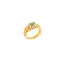 18kt yellow gold ring
