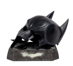 Batman - The Dark Knight Rises: Broken mask
